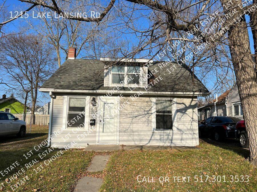 House for rent at 1215 Lake Lansing Rd, Lansing, MI 48906