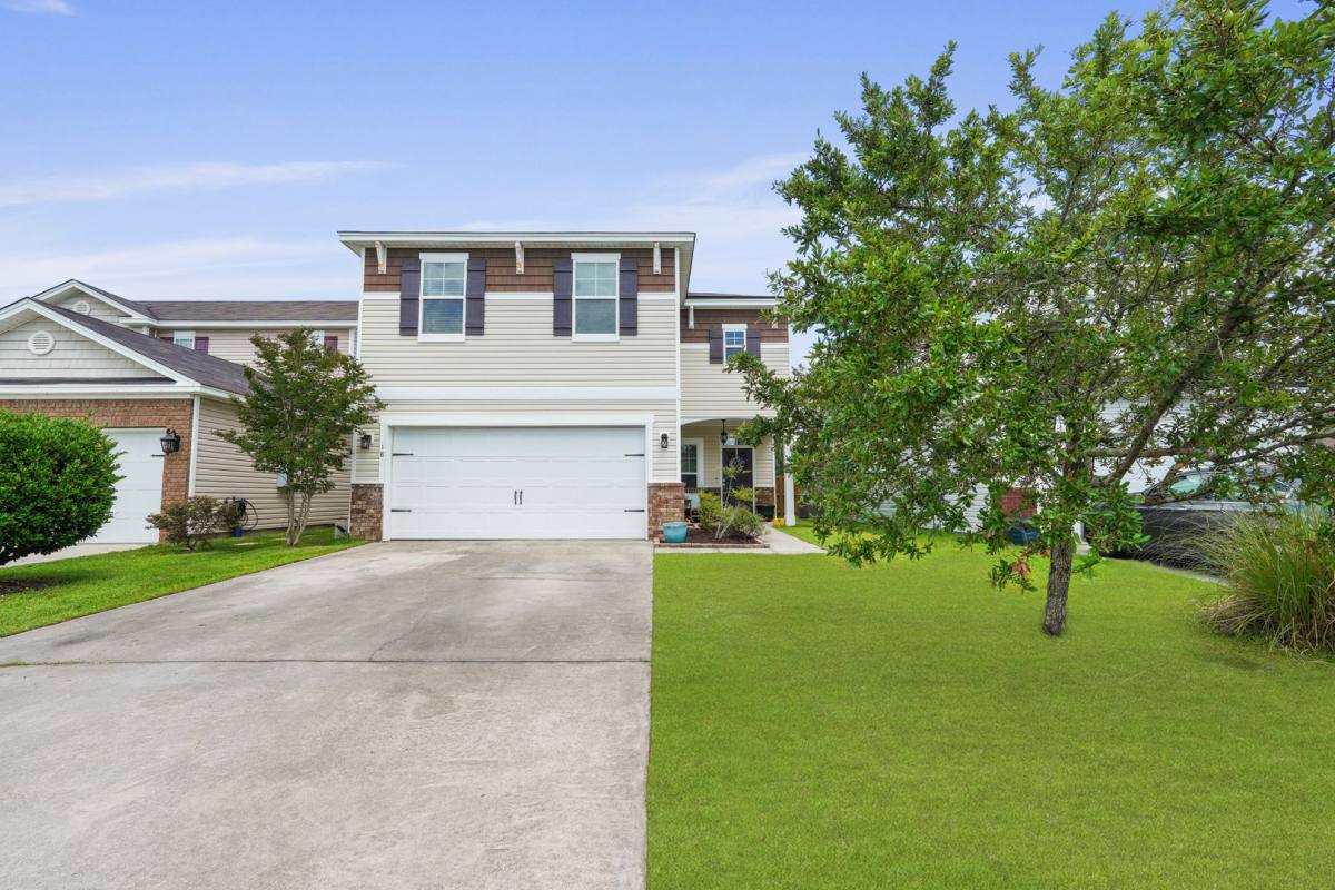 House for rent at 18 Millwood Lake Dr, Port Wentworth, GA 31407