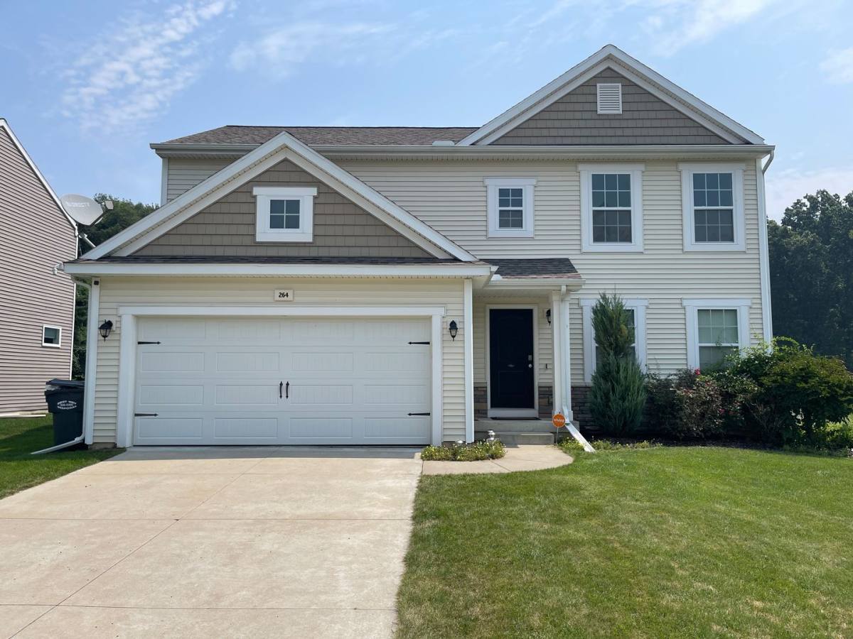 House for rent at 264 Beymoure St, Kalamazoo, MI 49009