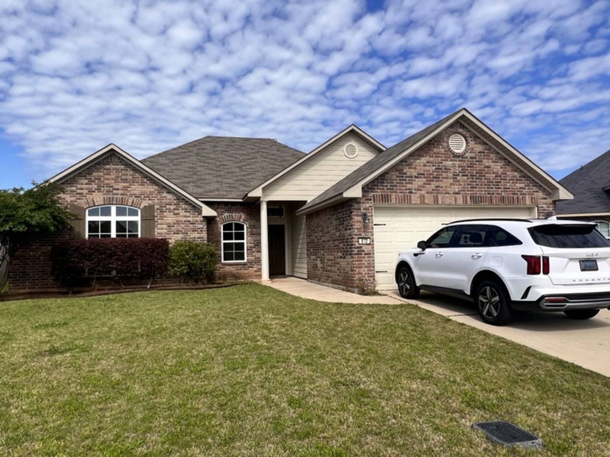House for rent at 612 Bloomington Lane, Bossier City, LA 71112