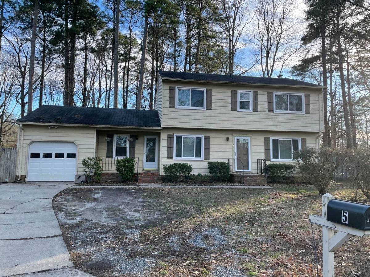 House for rent at 5 Battery Place, Newport News, VA 23608