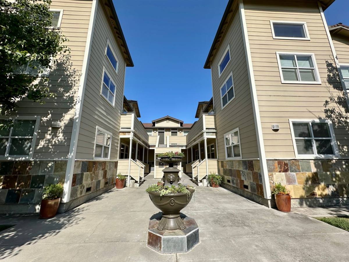 Apartment for rent at 519 Boyd St, Vacaville, CA 95688