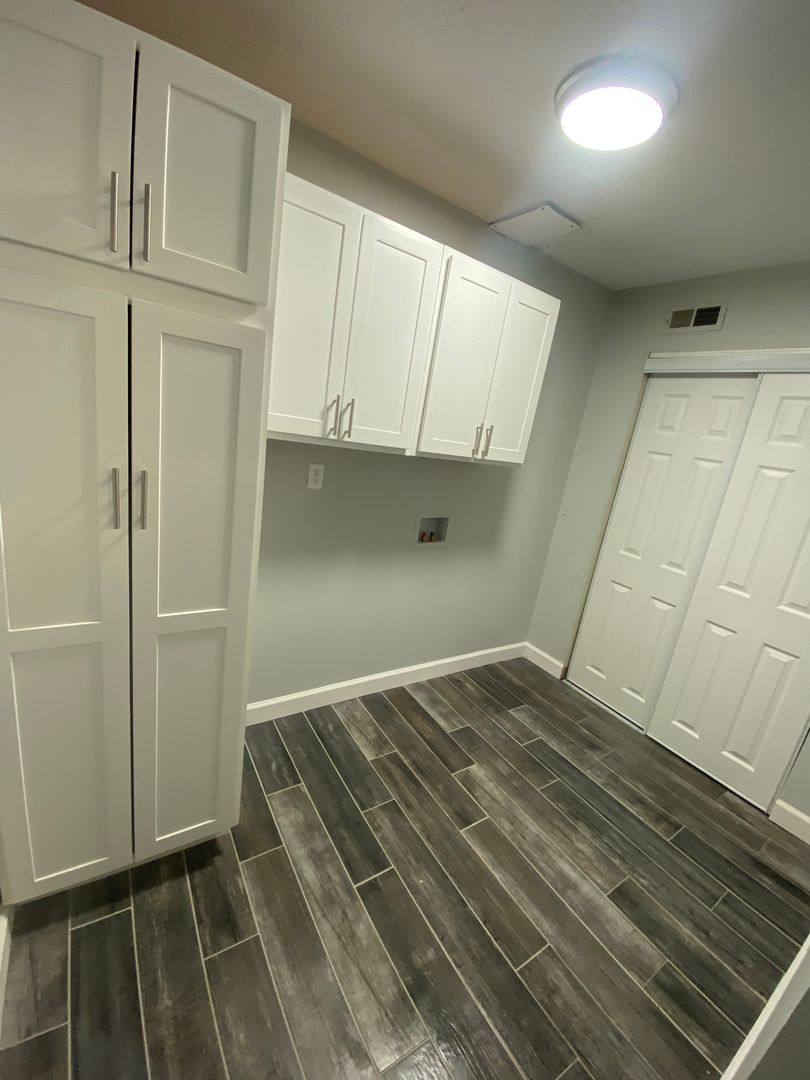 Townhouse for rent at 3233 Summerhill Lane, Columbus, OH 43221
