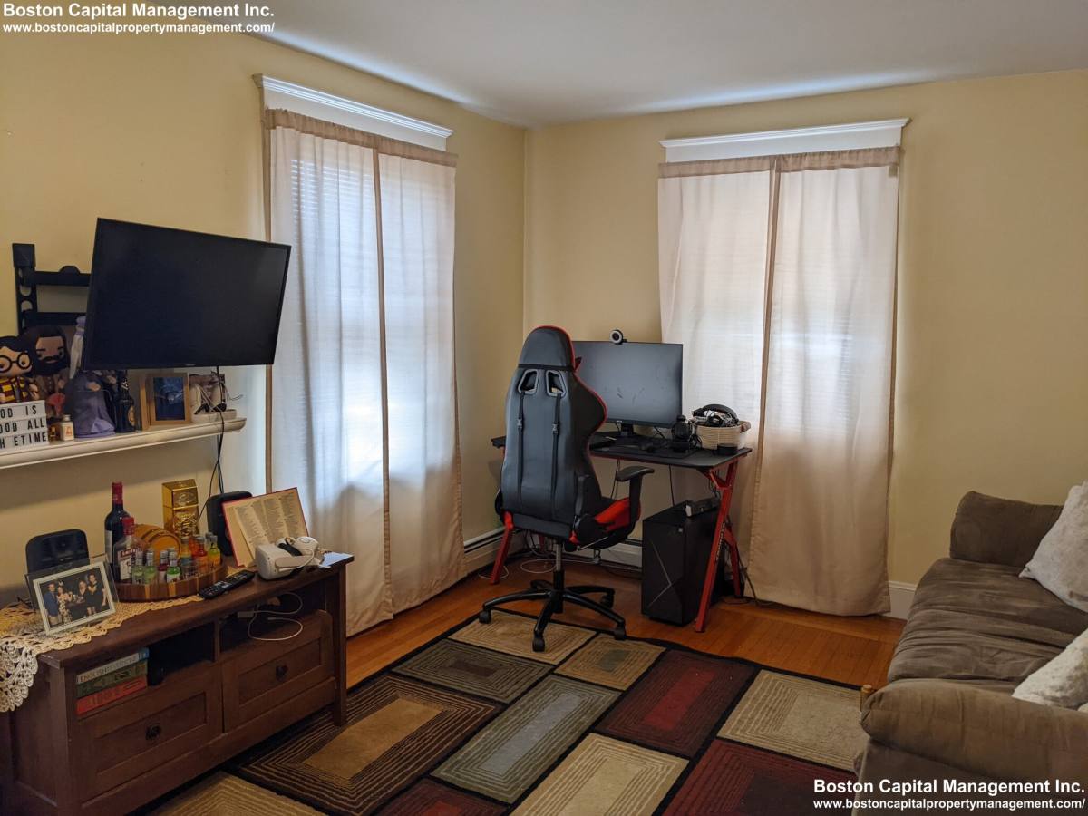 Apartment for rent at 464 Highland Ave #1, Malden, MA 02148