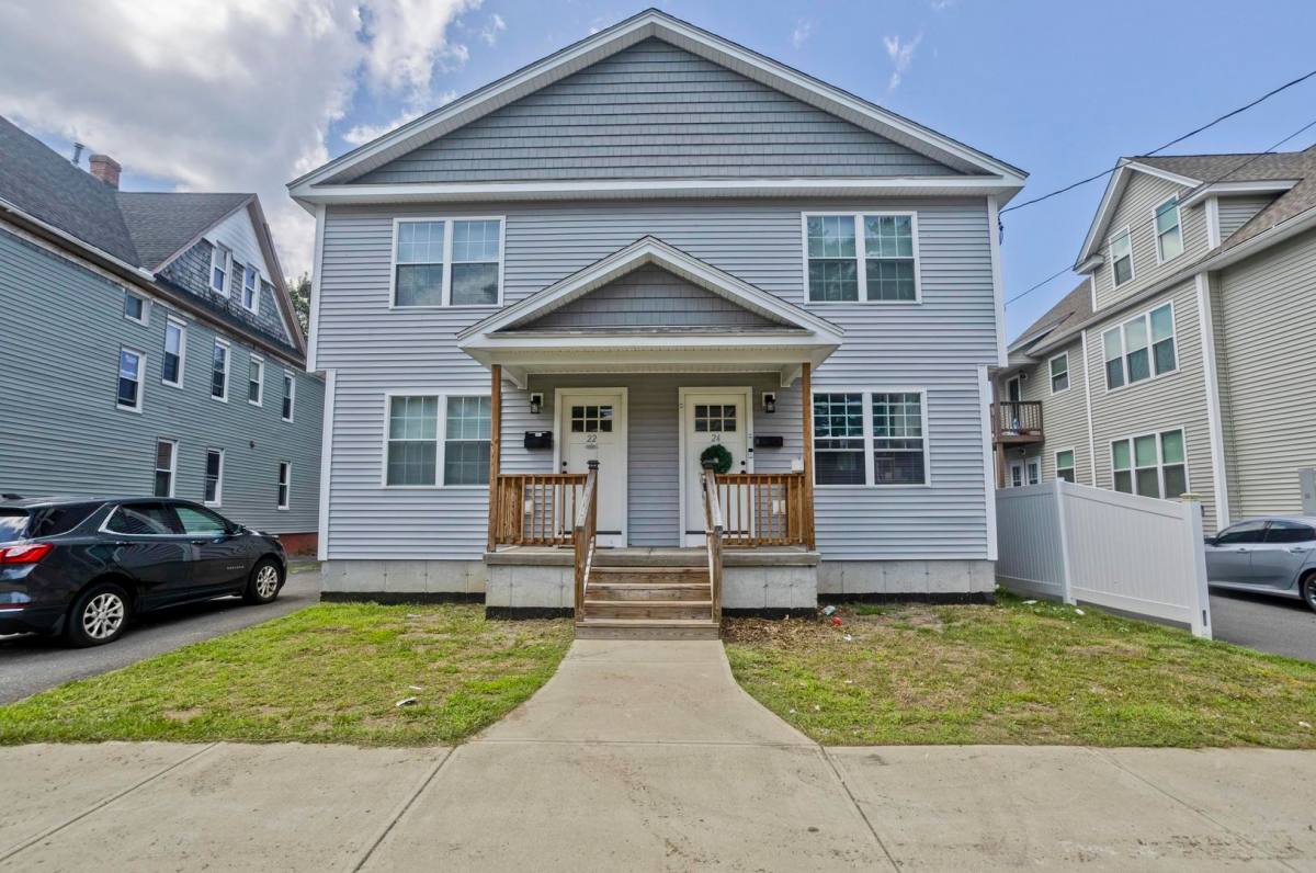 Apartment for rent at 22-24 Mansfield St, Springfield, MA 01108
