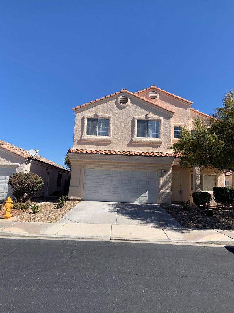 House for rent at 1240 Emerald Crest St, Henderson, NV 89052