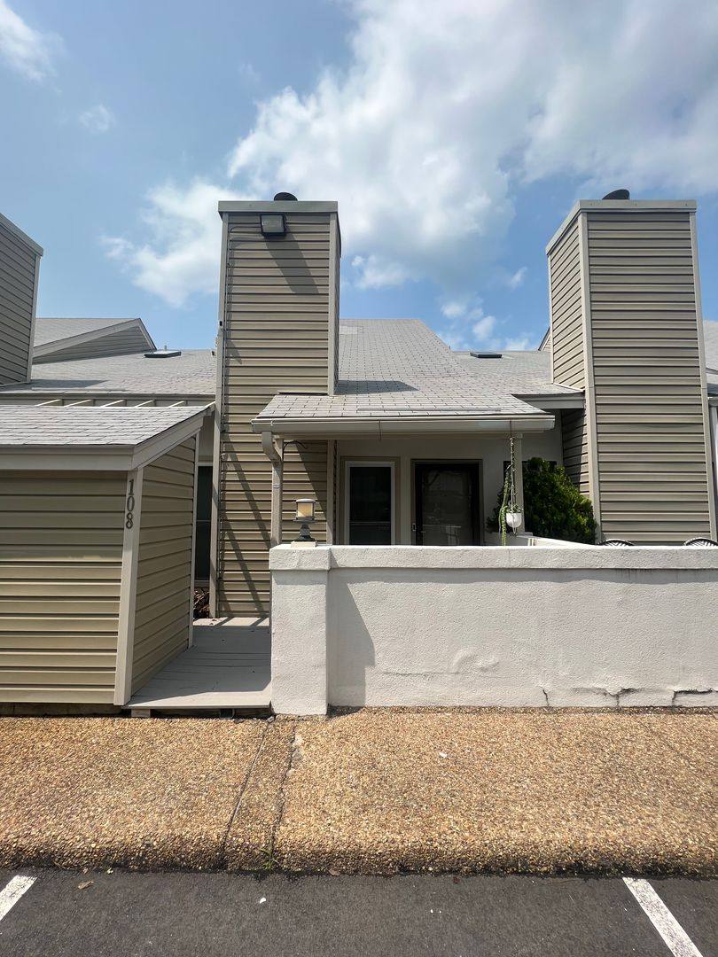 Condo for rent at 8576 Chesapeake Blvd, Norfolk, VA 23503