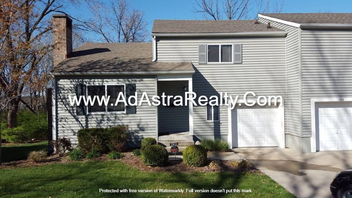 House for rent at 1924 E 97th St, Kansas City, MO 64131