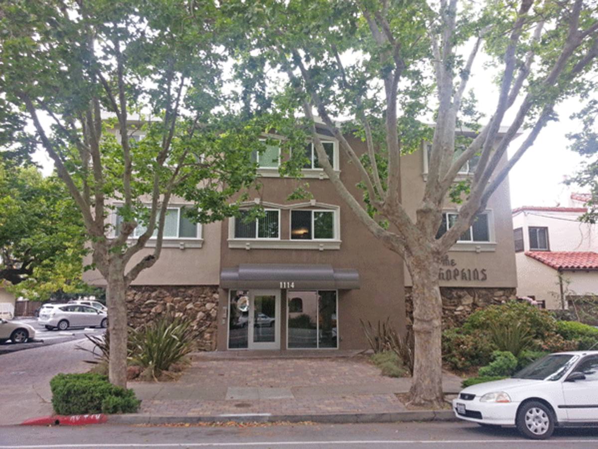 Apartment for rent at 1114 Hopkins Ave, Redwood City, CA 94062