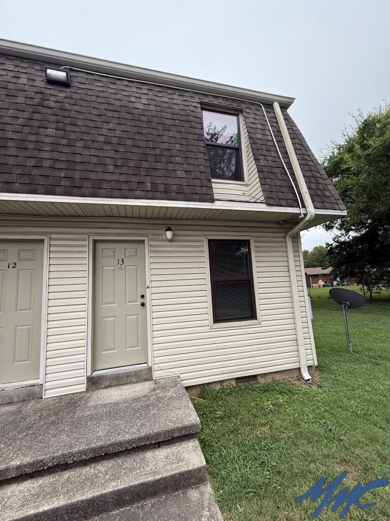 Townhouse for rent at 950 Palmer Dr #13, Murfreesboro, TN 37130