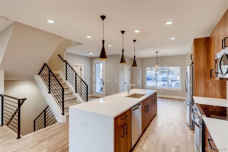 Townhouse for rent at 4637 S Lincoln St, Englewood, CO 80113