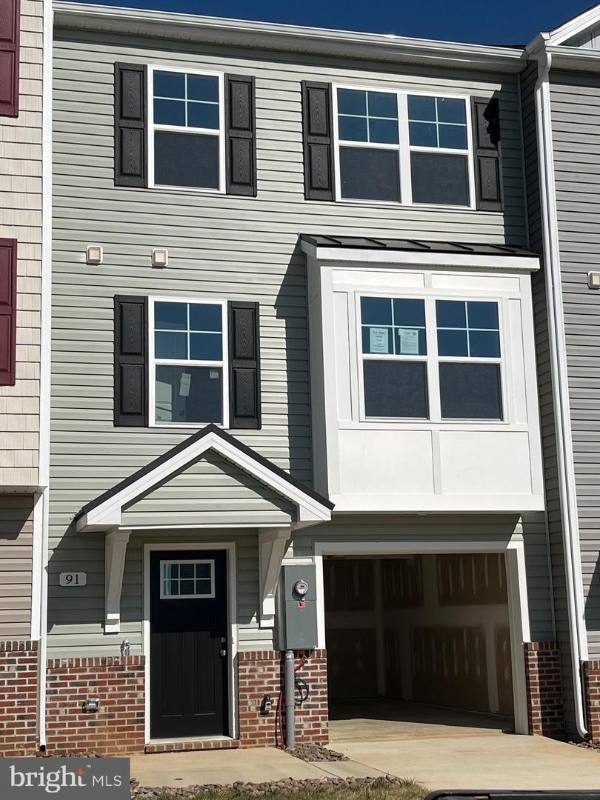 Townhouse for rent at 91 Olga Dr, Martinsburg, WV 25403