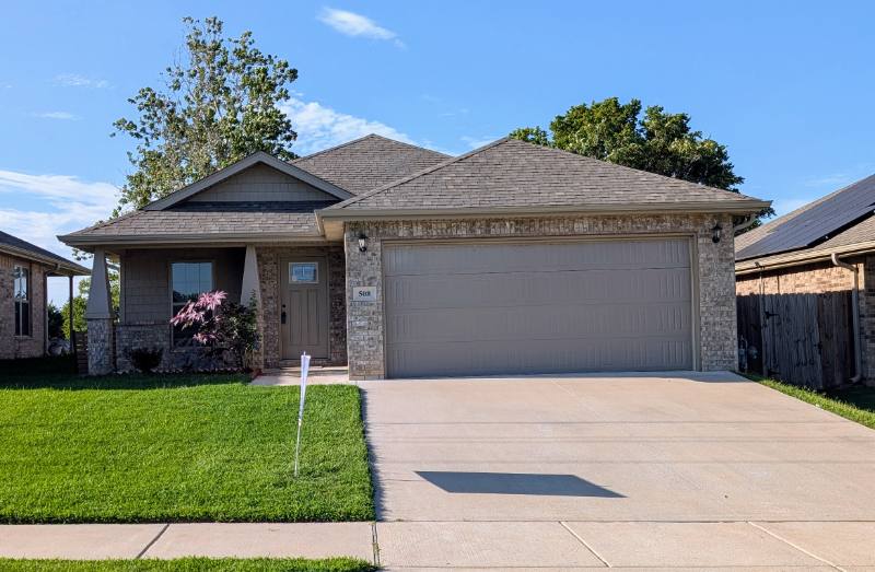 House for rent at 508 NW 62nd Ave, Bentonville, AR 72713