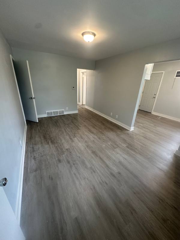 7230 W Lakefield Dr #4, Milwaukee, WI 53219