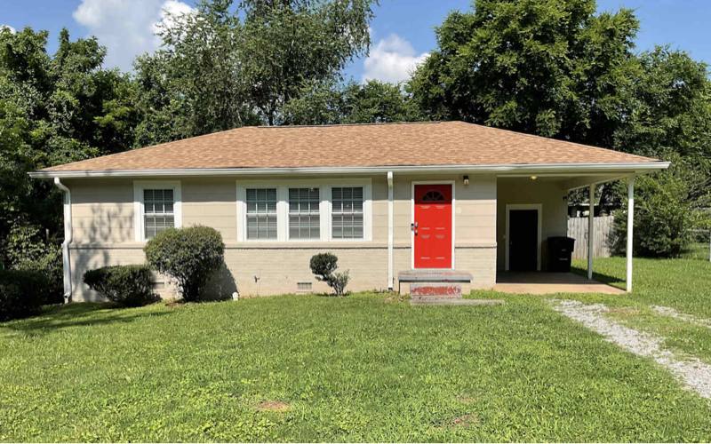 House for rent at 715 N Walnut St, Murfreesboro, TN 37130
