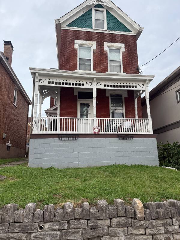 Apartment for rent at 106 Fairfield Ave #1, Bellevue, KY 41073
