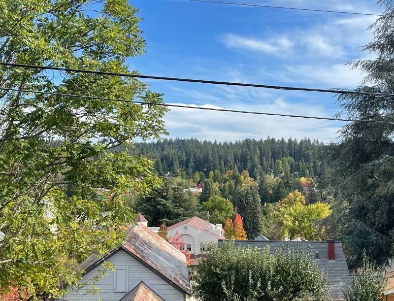 Apartment for rent at 228 Lloyd St, Grass Valley, CA 95945