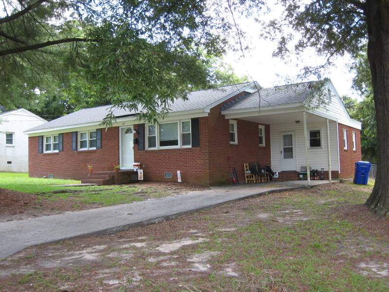 House for rent at 115 N Warren St, Greenville, NC 27858