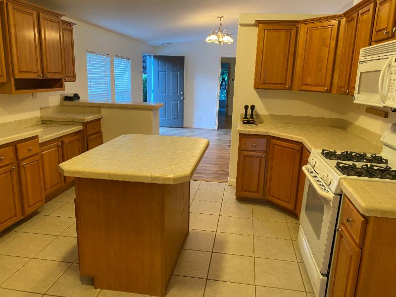 House for rent at 40871 Orchard Lane, Bass Lake, CA 93604