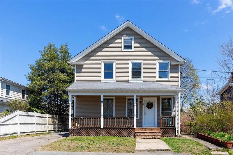 Apartment for rent at 1 N Walnut St #2, Plymouth, MA 02360