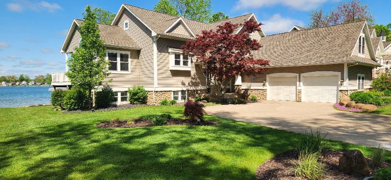 House for rent at 7241 Davies Dr NE, Rockford, MI 49341