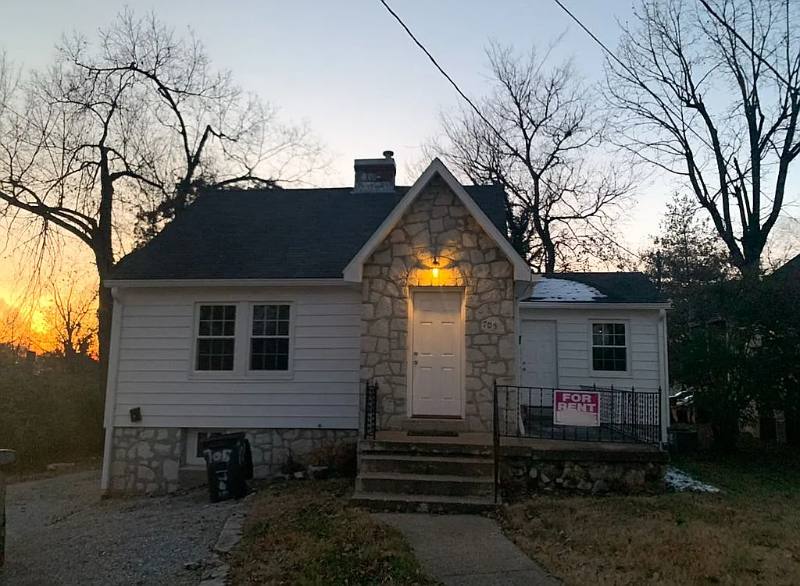 House for rent at 705 Cabell Dr, Bowling Green, KY 42101