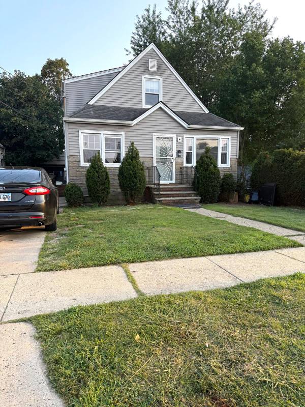 House for rent at 26 Frazier St, Hempstead, NY 11550