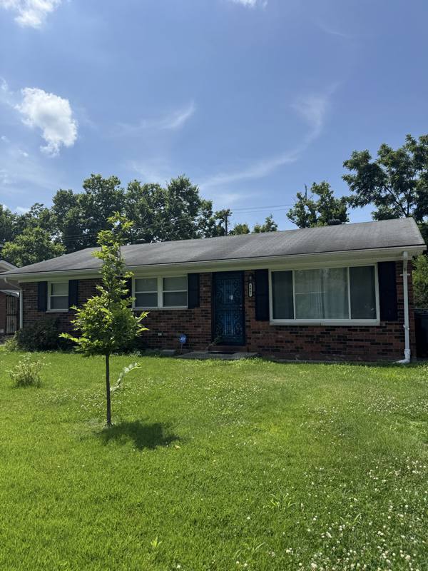 House for rent at 1667 Costigan Dr, Lexington, KY 40511