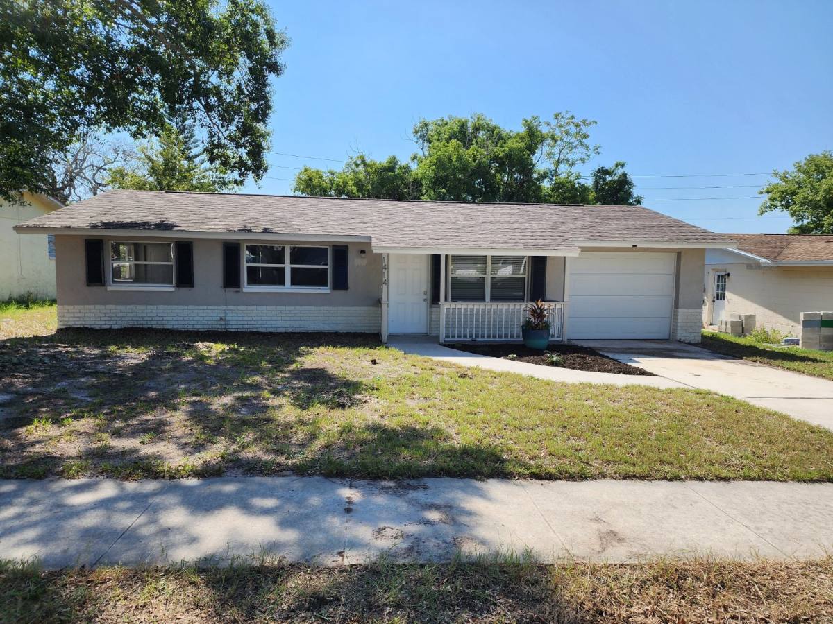 House for rent at 1414 Coppertree Dr, Tarpon Springs, FL 34689