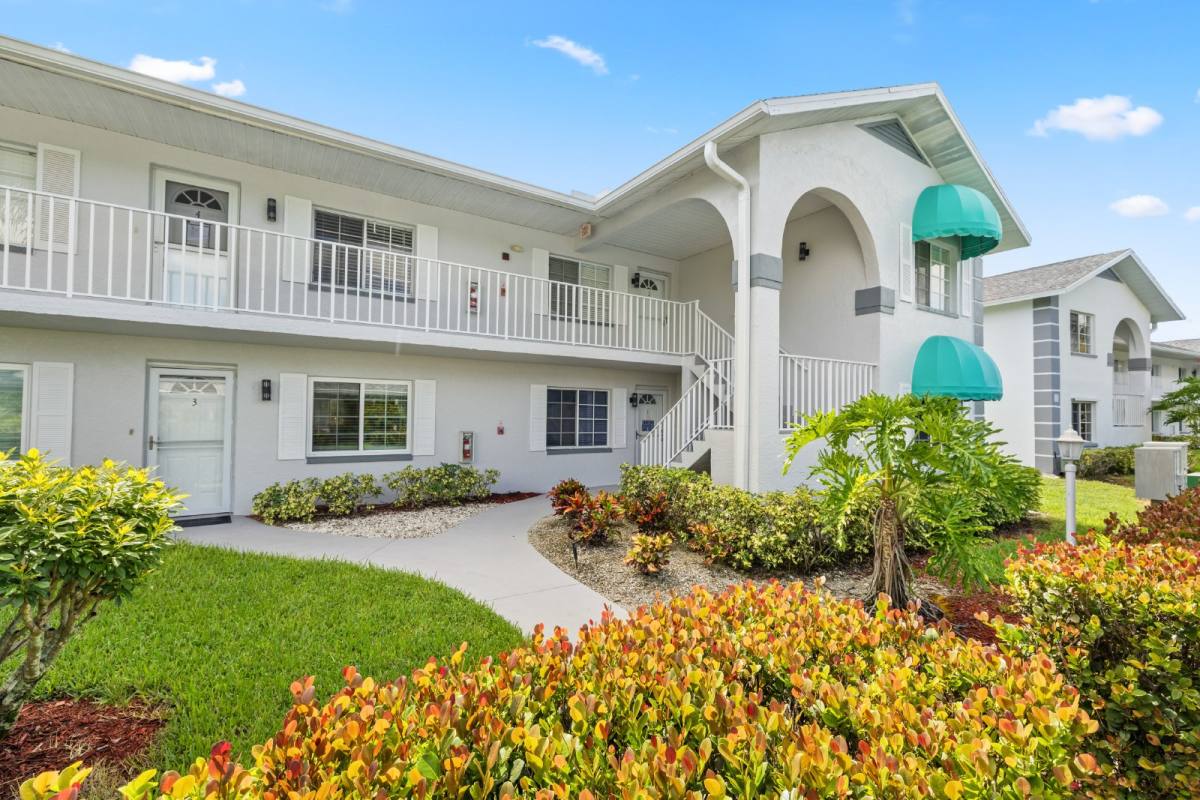 Condo for rent at 228 Belina Dr #4, Naples, FL 34104
