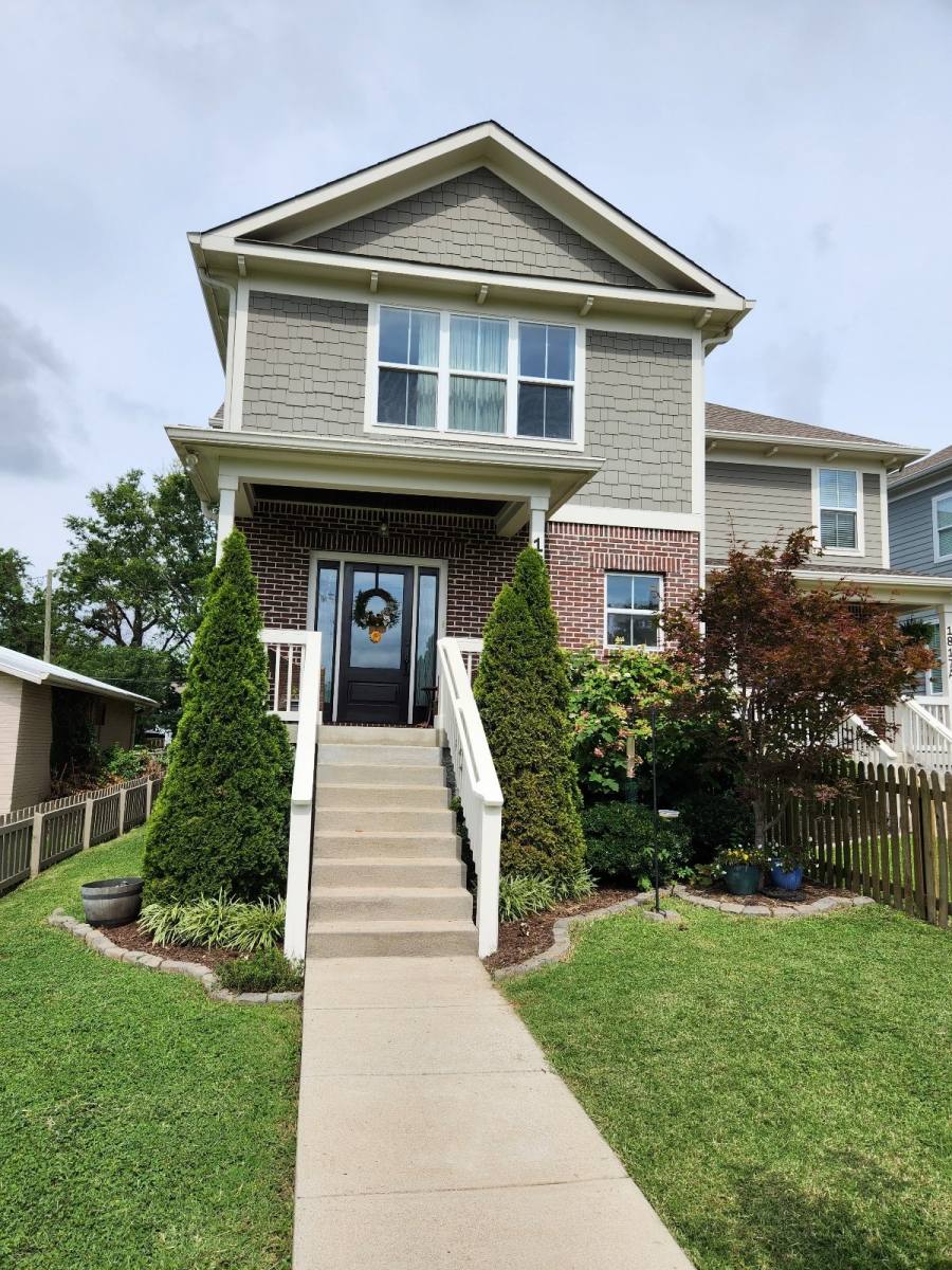 House for rent at 1817B Elliott Ave, Nashville, TN 37203