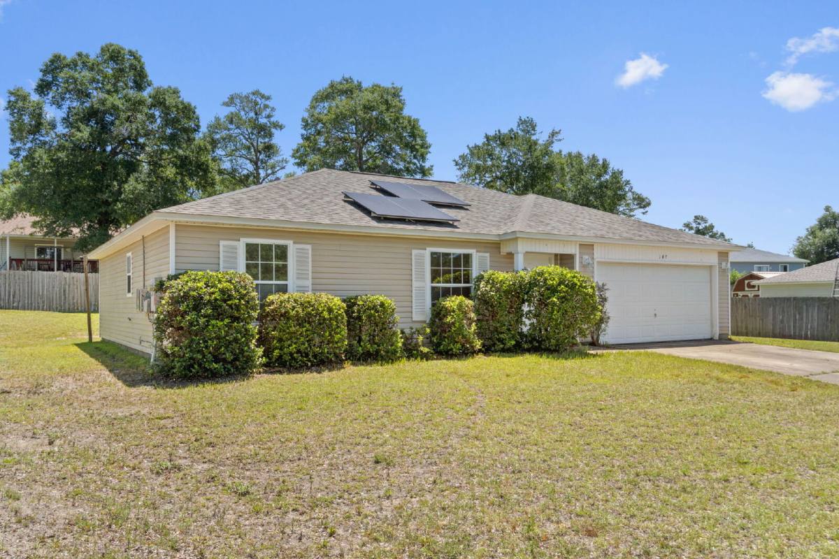 147 Cabana Way, Crestview, FL 32536