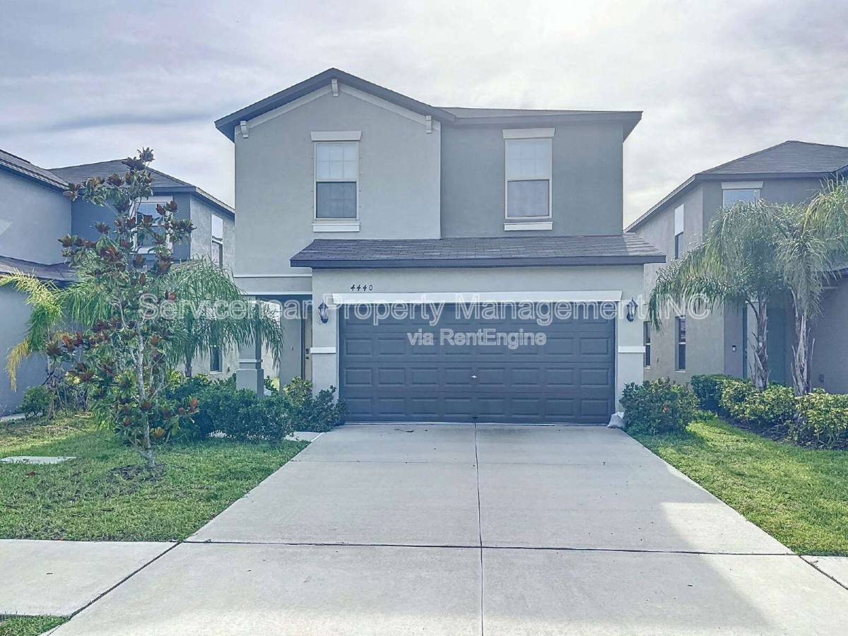 House for rent at 4440 Globe Thistle Dr, Tampa, FL 33619