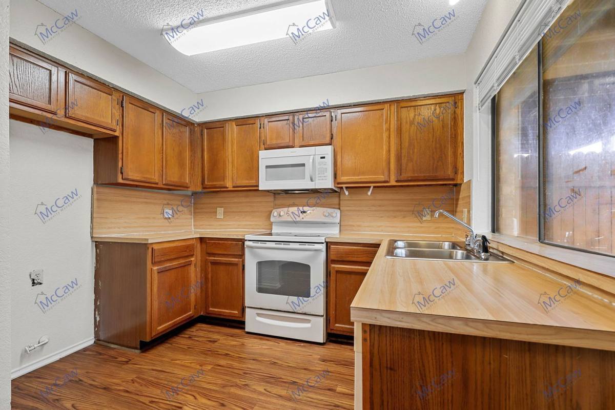 Apartment for rent at 800 Bluebonnet Dr #B, Keller, TX 76248