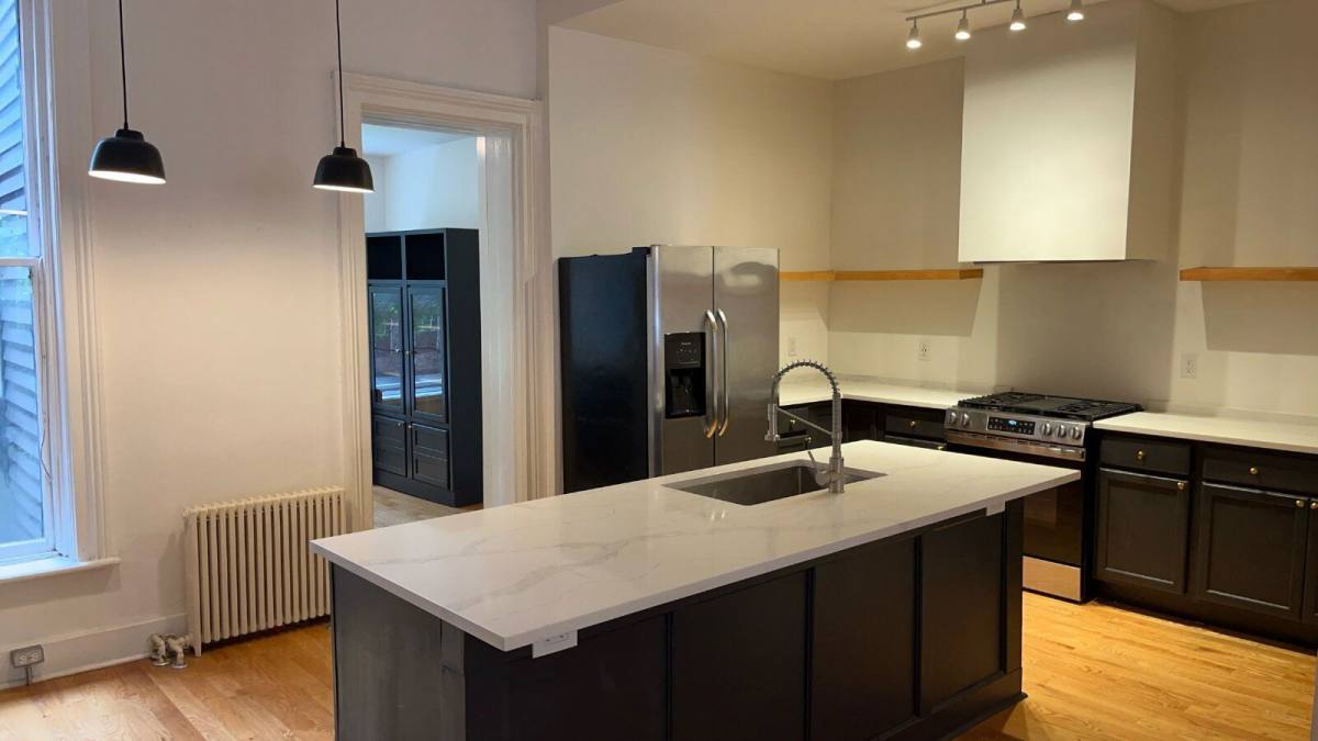 Apartment for rent at 130 Chestnut St #1, Albany, NY 12210