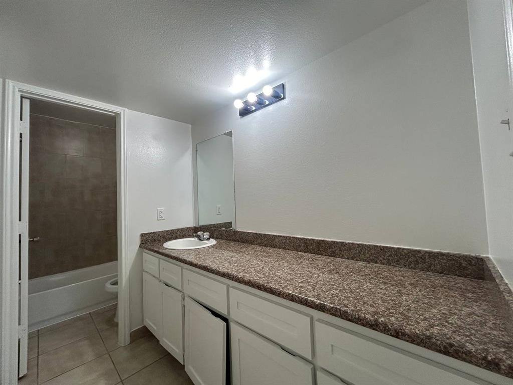 Apartment for rent at 1010 S Wayside Dr #101, Houston, TX 77023