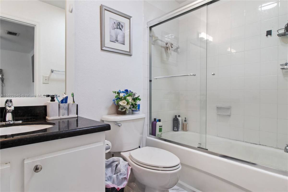 Townhouse for rent at 2056 NE 167th St, Miami, FL 33162