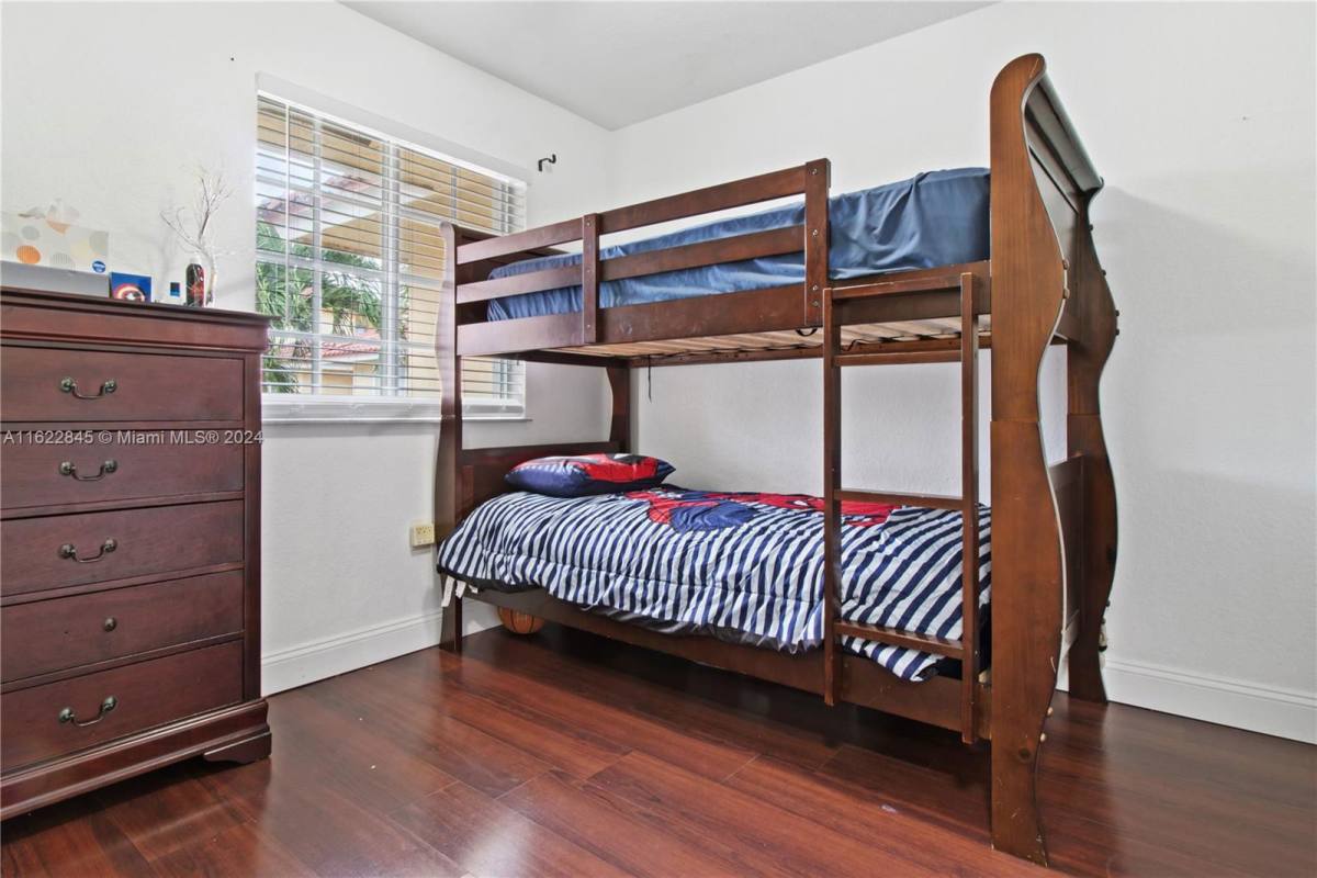 Townhouse for rent at 2056 NE 167th St, Miami, FL 33162