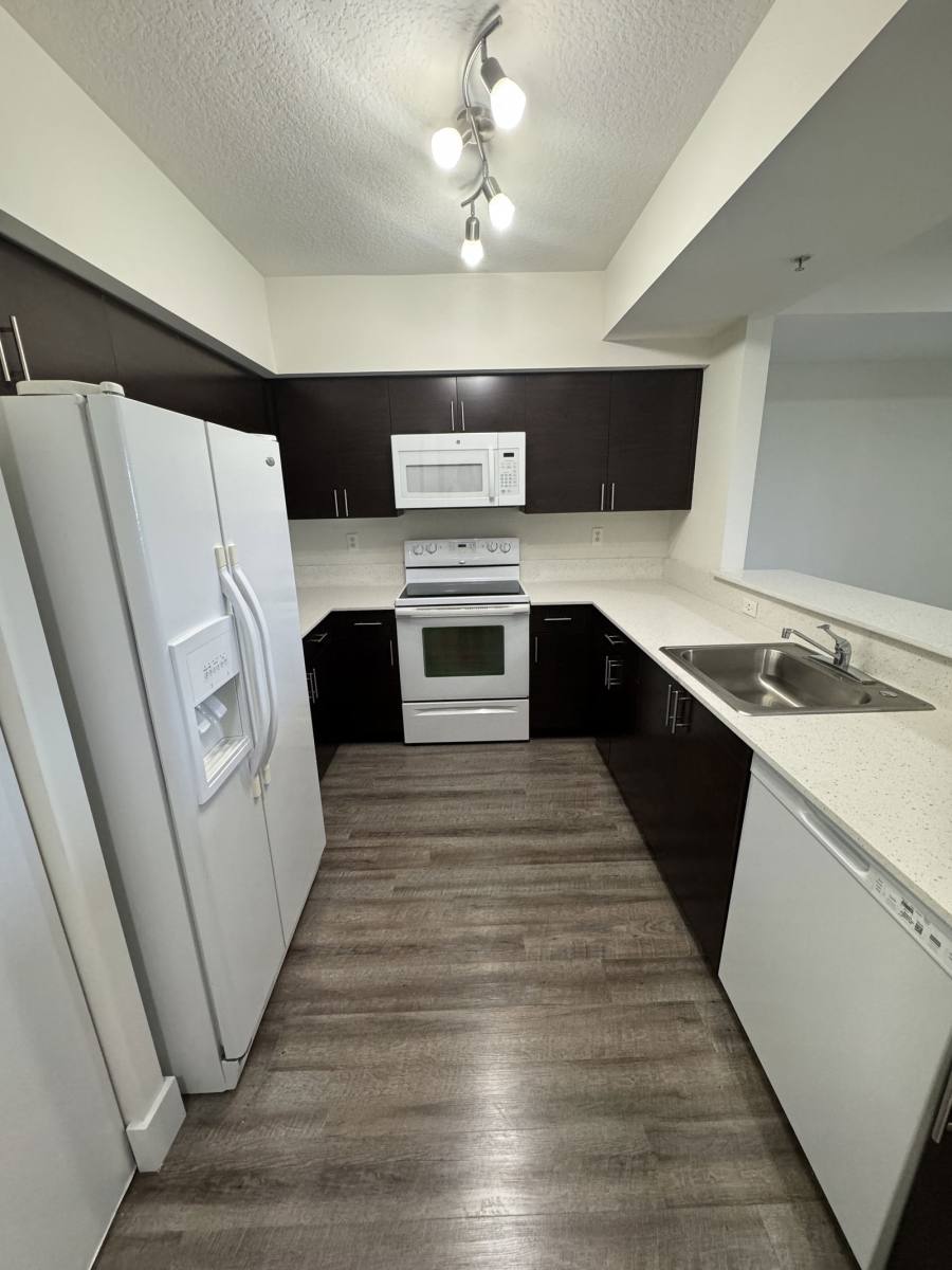 Apartment for rent at 1760 NW 7th St #605, Miami, FL 33125