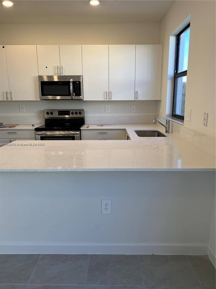Townhouse for rent at 11787 SW 247th Terrace, Homestead, FL 33032