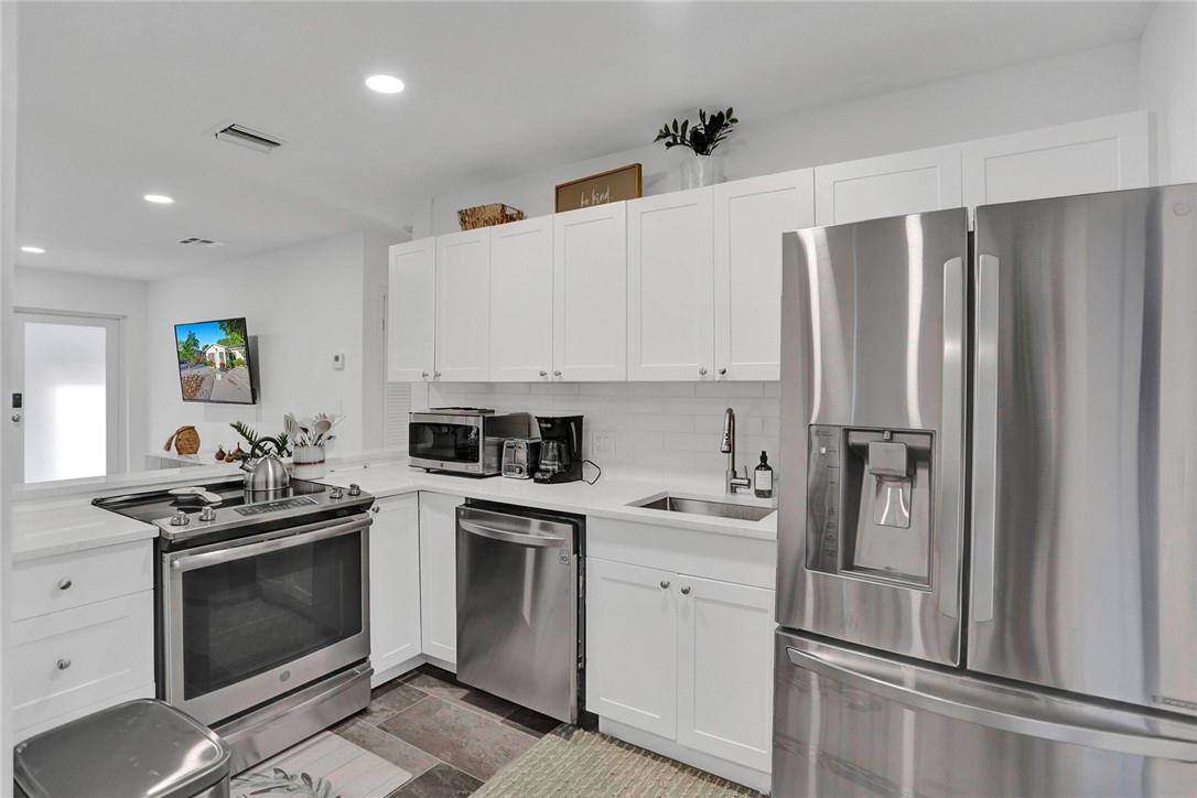 House for rent at 1121 SW 15th Ave, Fort Lauderdale, FL 33312