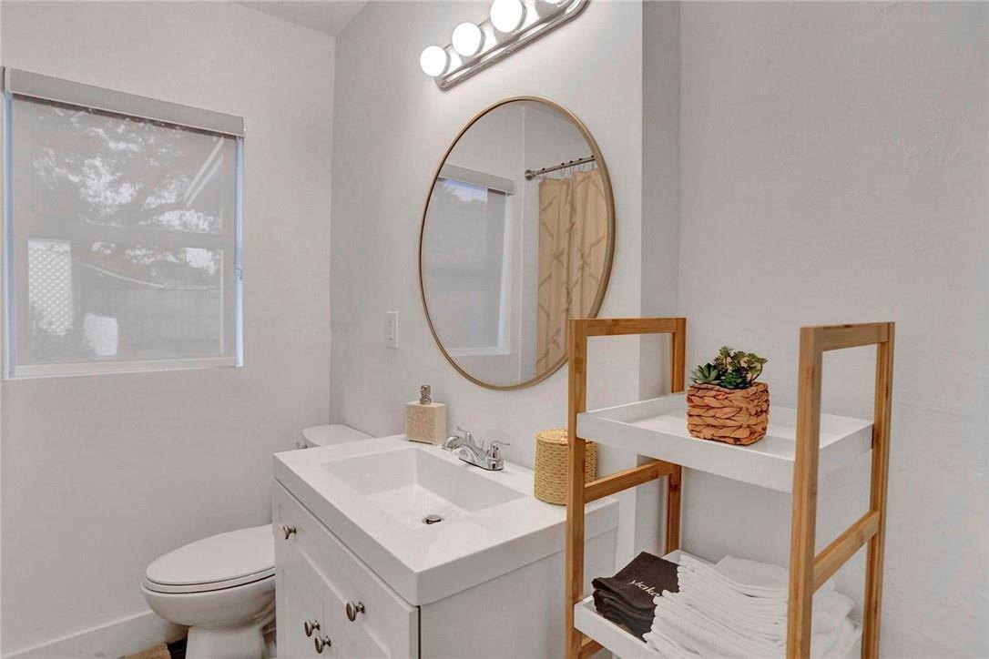 House for rent at 1121 SW 15th Ave, Fort Lauderdale, FL 33312