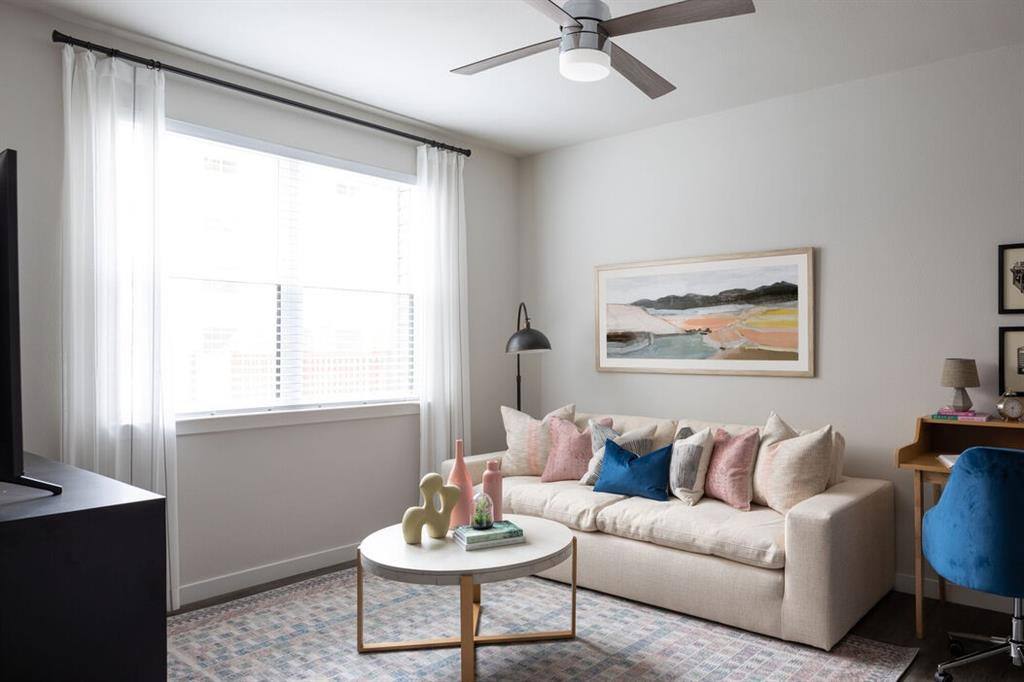 Apartment for rent at 1148 Silber Rd #1123, Houston, TX 77055