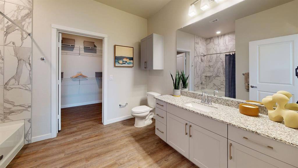 Apartment for rent at 1148 Silber Rd #1123, Houston, TX 77055