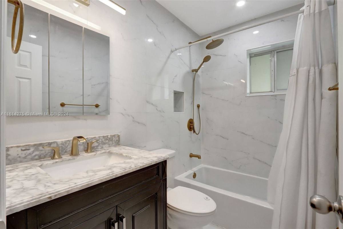 House for rent at 4435 SW 102nd Court, Miami, FL 33165