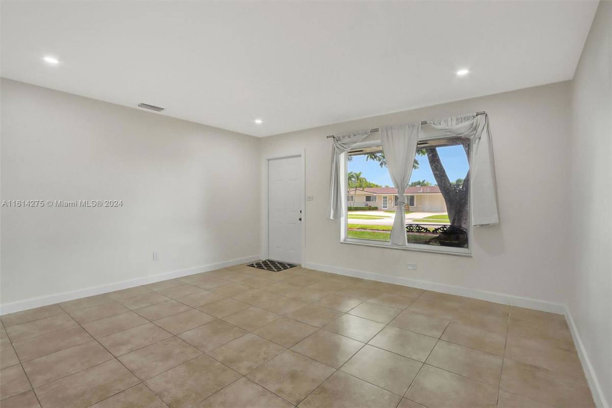 House for rent at 4435 SW 102nd Court, Miami, FL 33165