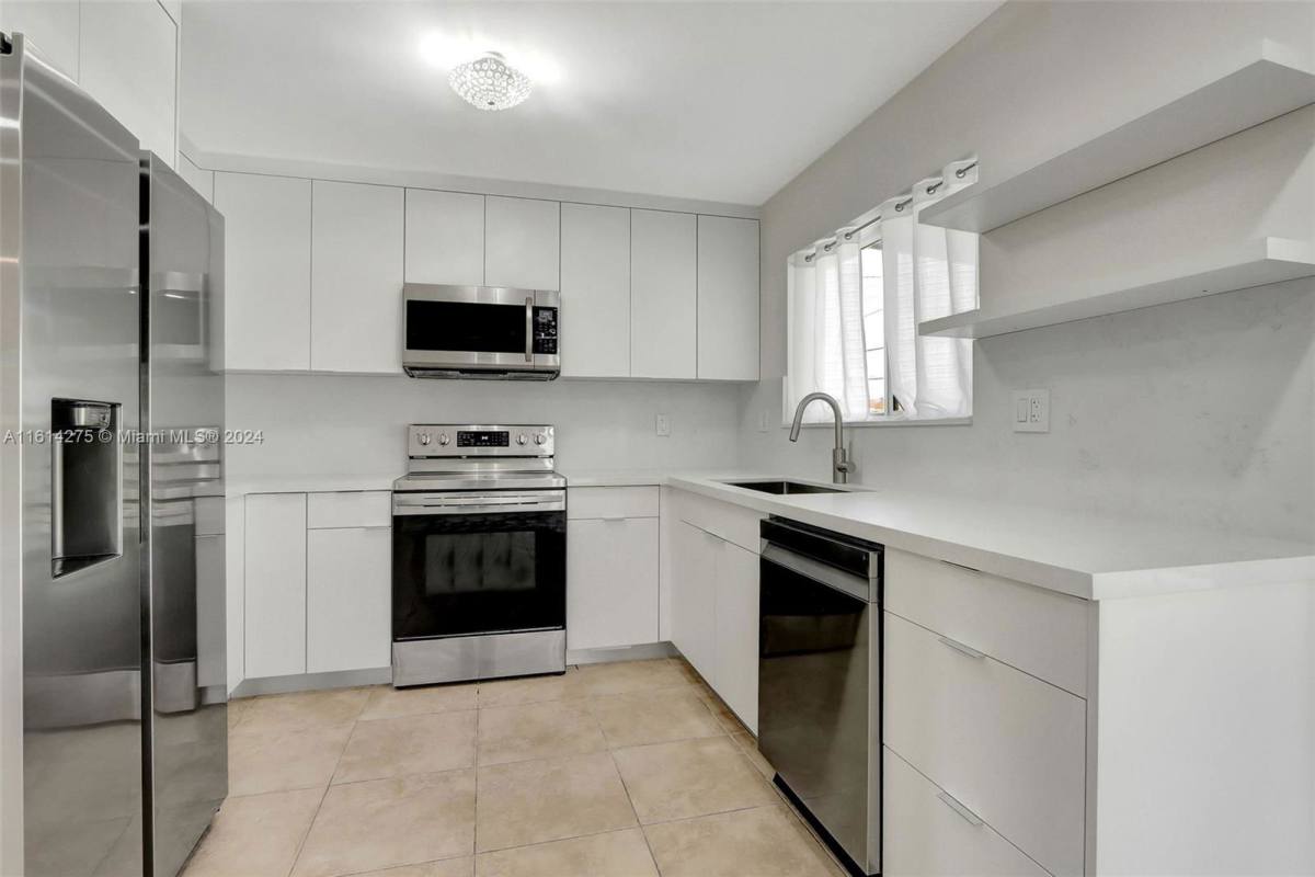 House for rent at 4435 SW 102nd Court, Miami, FL 33165
