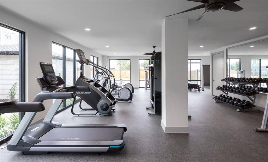 Apartment for rent at 1148 Silber Rd #1112, Houston, TX 77055