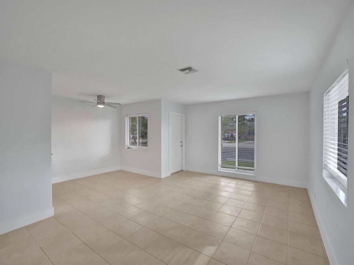 House for rent at 831 SW 14th St, Fort Lauderdale, FL 33315