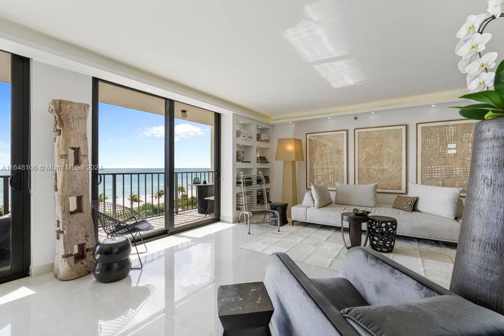 Apartment for rent at 2625 Collins Ave, Miami Beach, FL 33140
